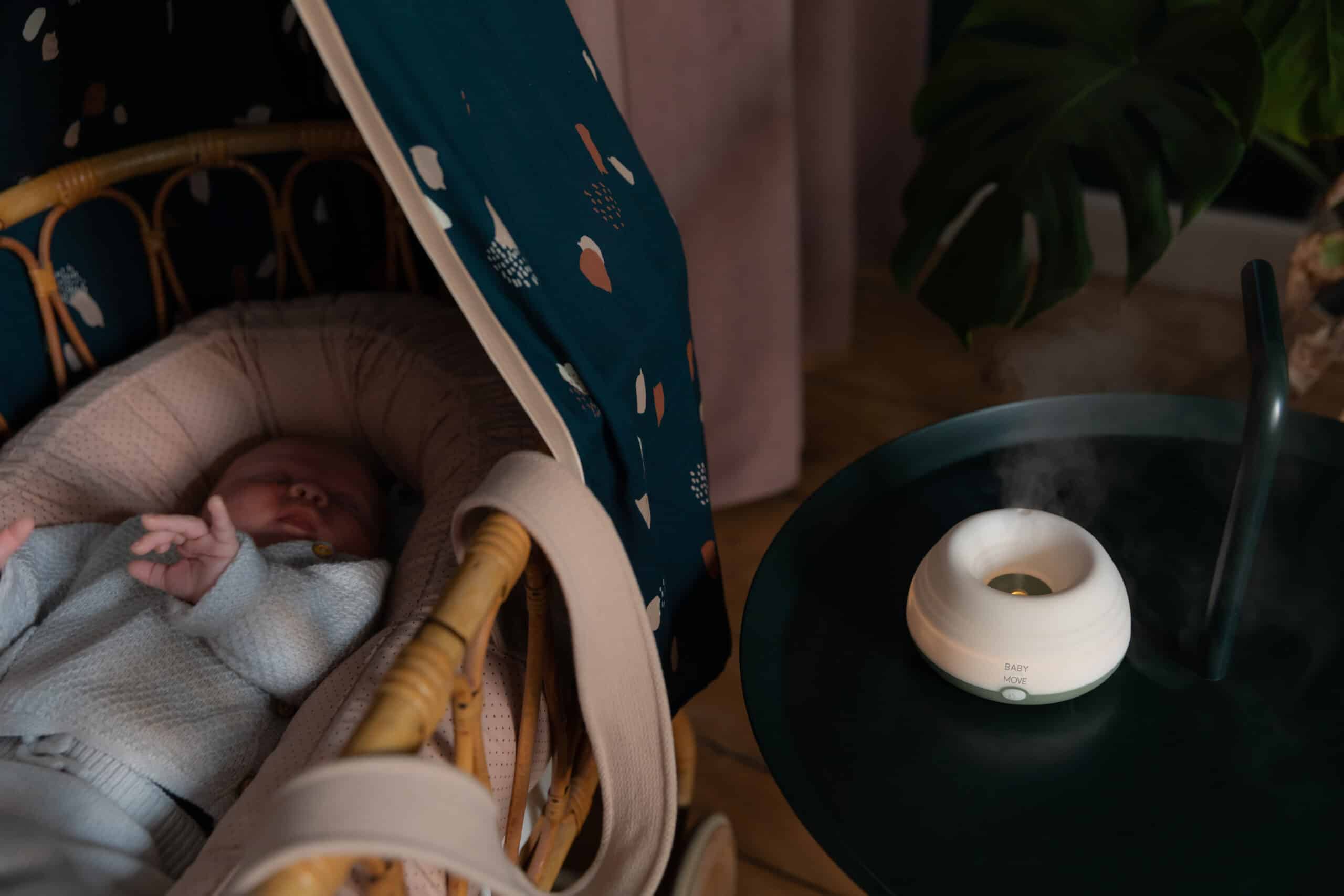 What are the benefits of using a humidifier in your newborn’s room?