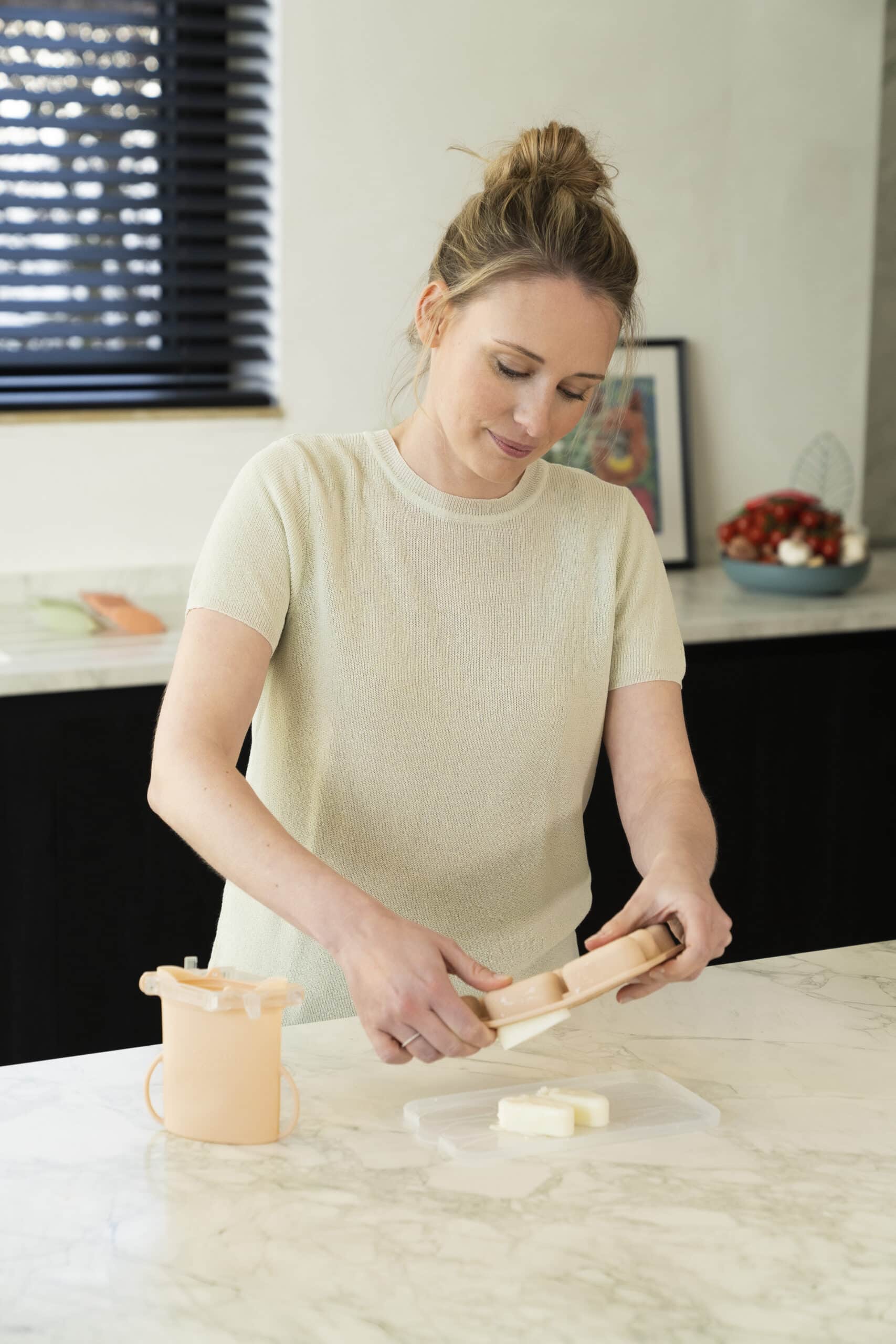 Yummy Bag and Yummy Tray in color blush